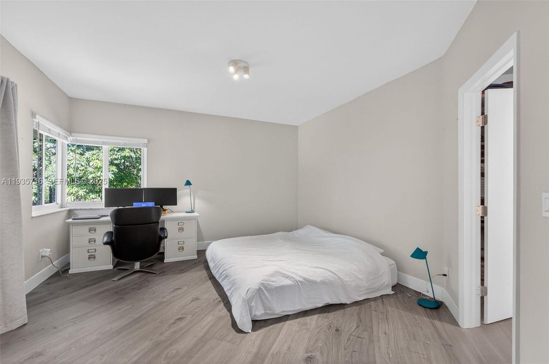 En Venta: $425,000 (3 camas, 2 baños, 1598 Pies cuadrados)