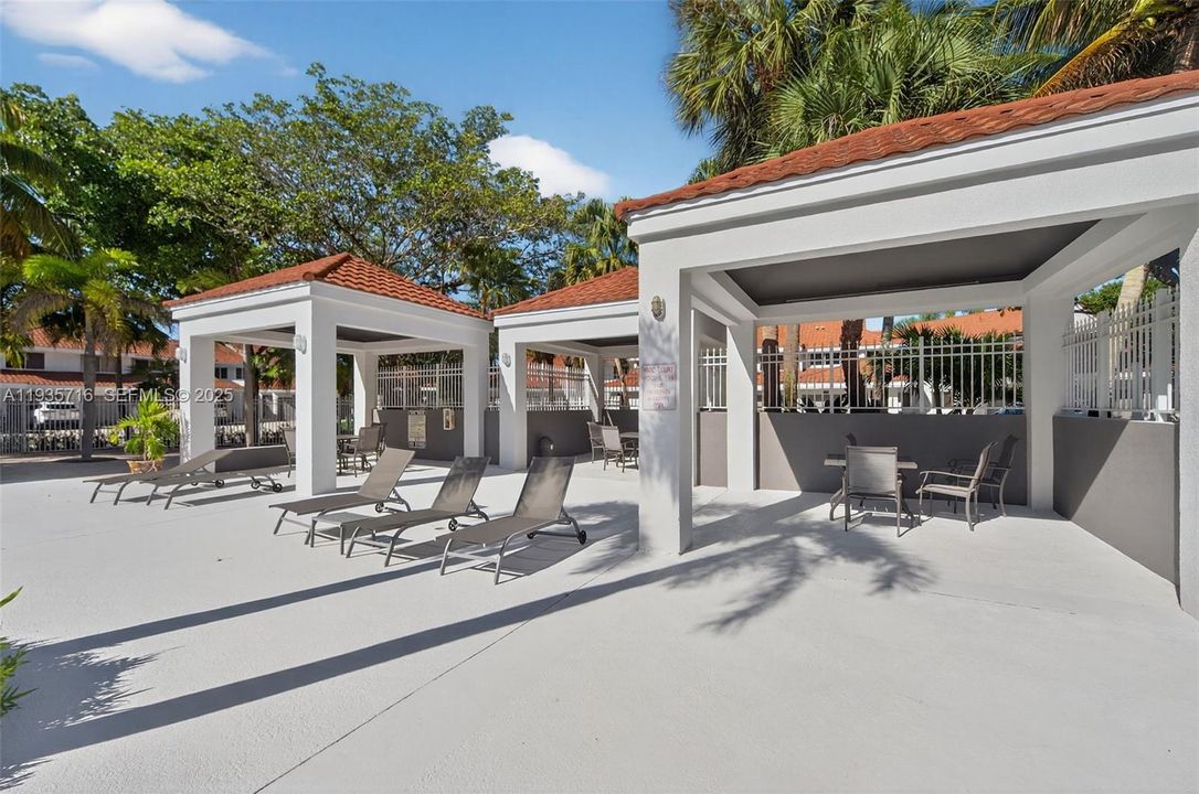 En Venta: $425,000 (3 camas, 2 baños, 1598 Pies cuadrados)