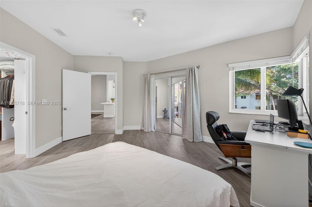 En Venta: $425,000 (3 camas, 2 baños, 1598 Pies cuadrados)