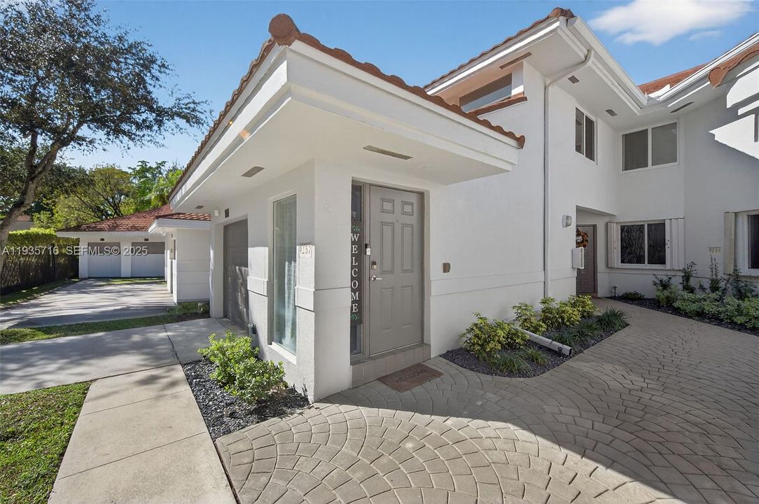 En Venta: $425,000 (3 camas, 2 baños, 1598 Pies cuadrados)