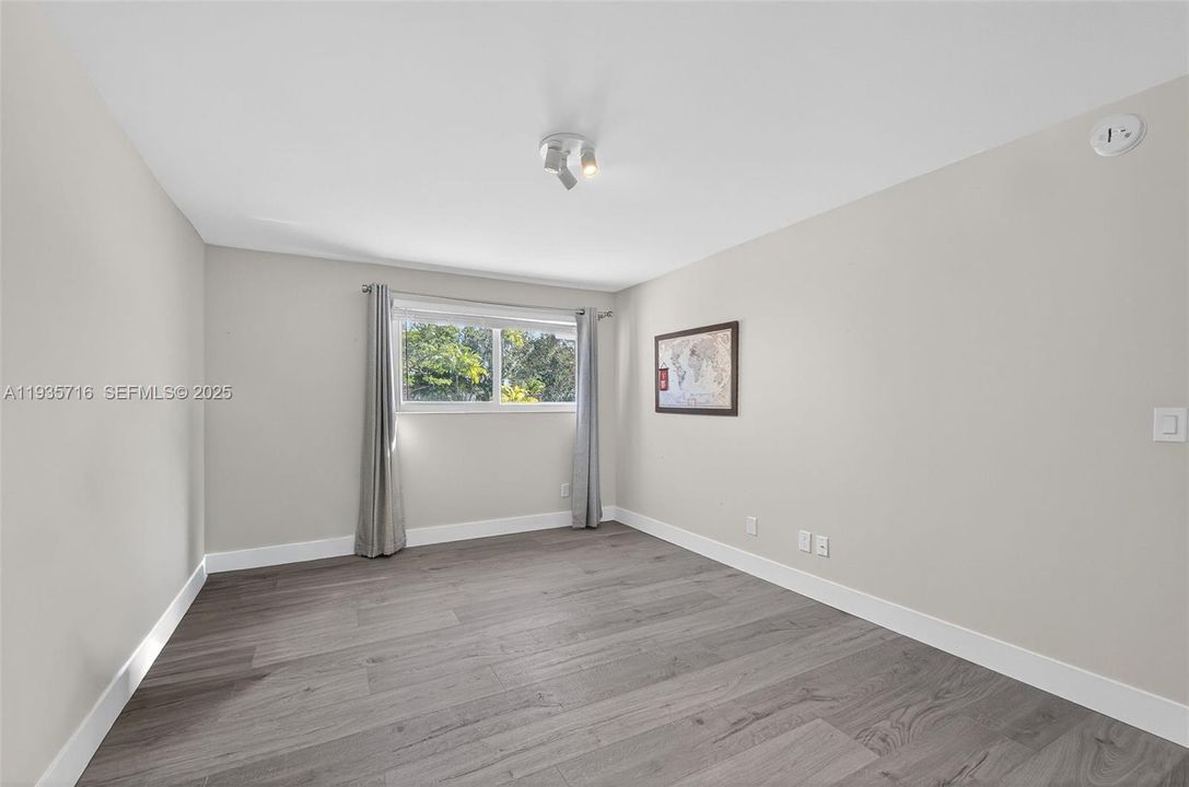 En Venta: $425,000 (3 camas, 2 baños, 1598 Pies cuadrados)