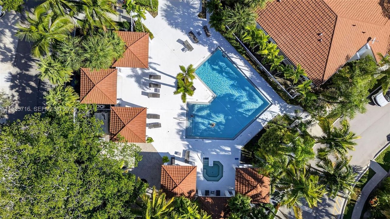 En Venta: $425,000 (3 camas, 2 baños, 1598 Pies cuadrados)