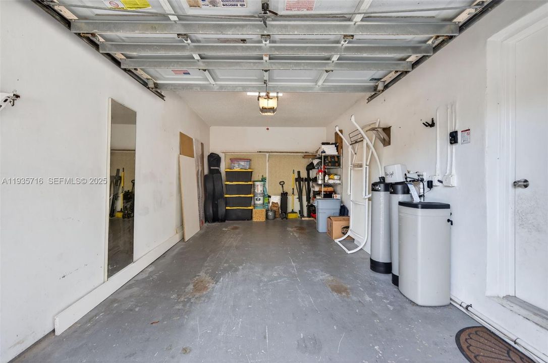 En Venta: $425,000 (3 camas, 2 baños, 1598 Pies cuadrados)