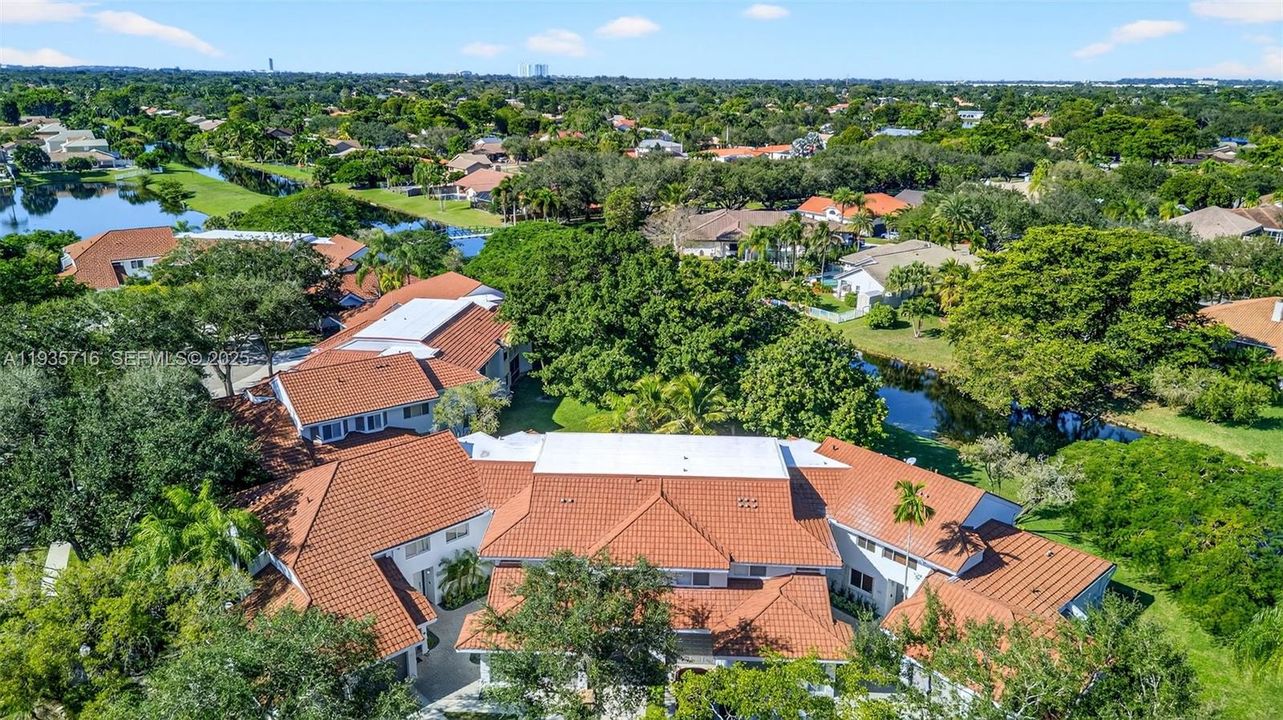 En Venta: $425,000 (3 camas, 2 baños, 1598 Pies cuadrados)