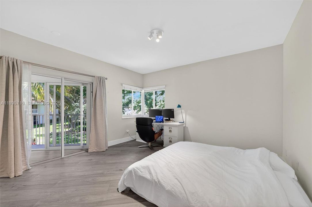 En Venta: $425,000 (3 camas, 2 baños, 1598 Pies cuadrados)