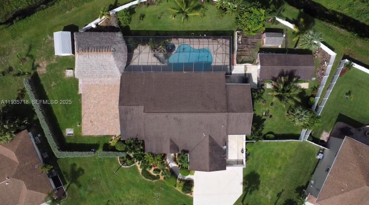 待售: $550,000 (4 贝兹, 2 浴室, 2486 平方英尺)