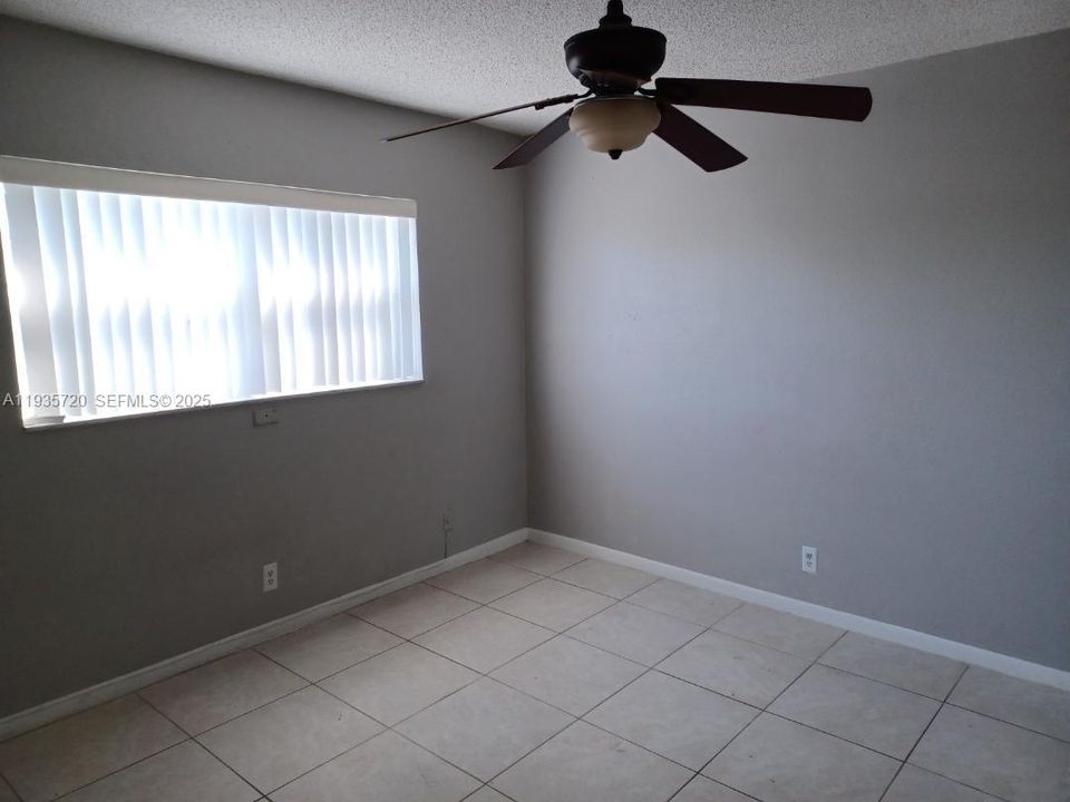 En Venta: $129,900 (1 camas, 1 baños, 615 Pies cuadrados)