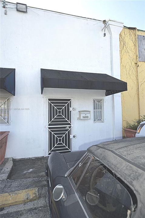 Recently Rented: $5,500 (0 beds, 0 baths, 0 Square Feet)