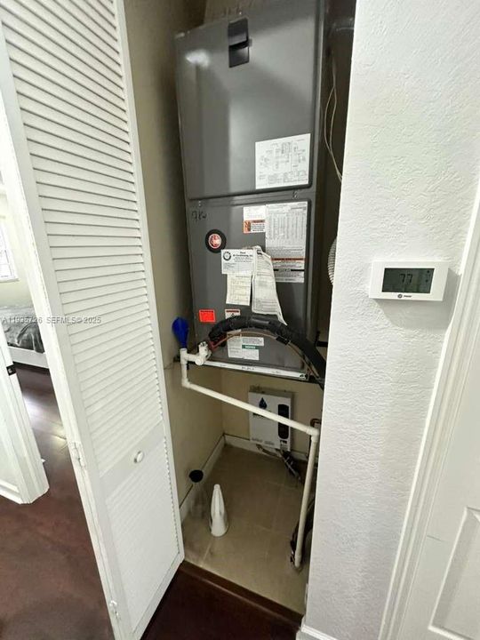 For Rent: $3,100 (3 beds, 2 baths, 1740 Square Feet)