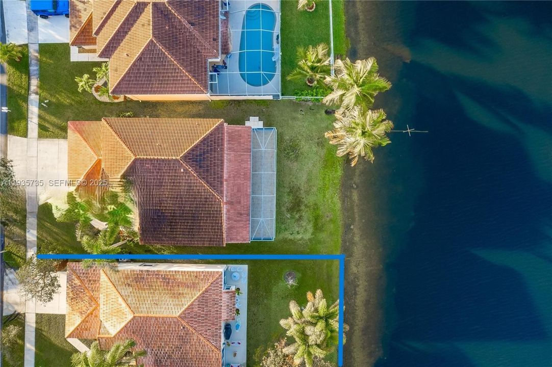 На продажу: $725,000 (4 спален, 3 ванн, 2213 Квадратных фут)