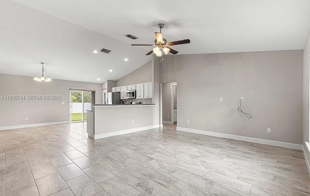 На продажу: $310,000 (3 спален, 2 ванн, 0 Квадратных фут)