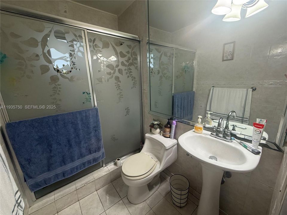 En Venta: $510,000 (3 camas, 2 baños, 1137 Pies cuadrados)