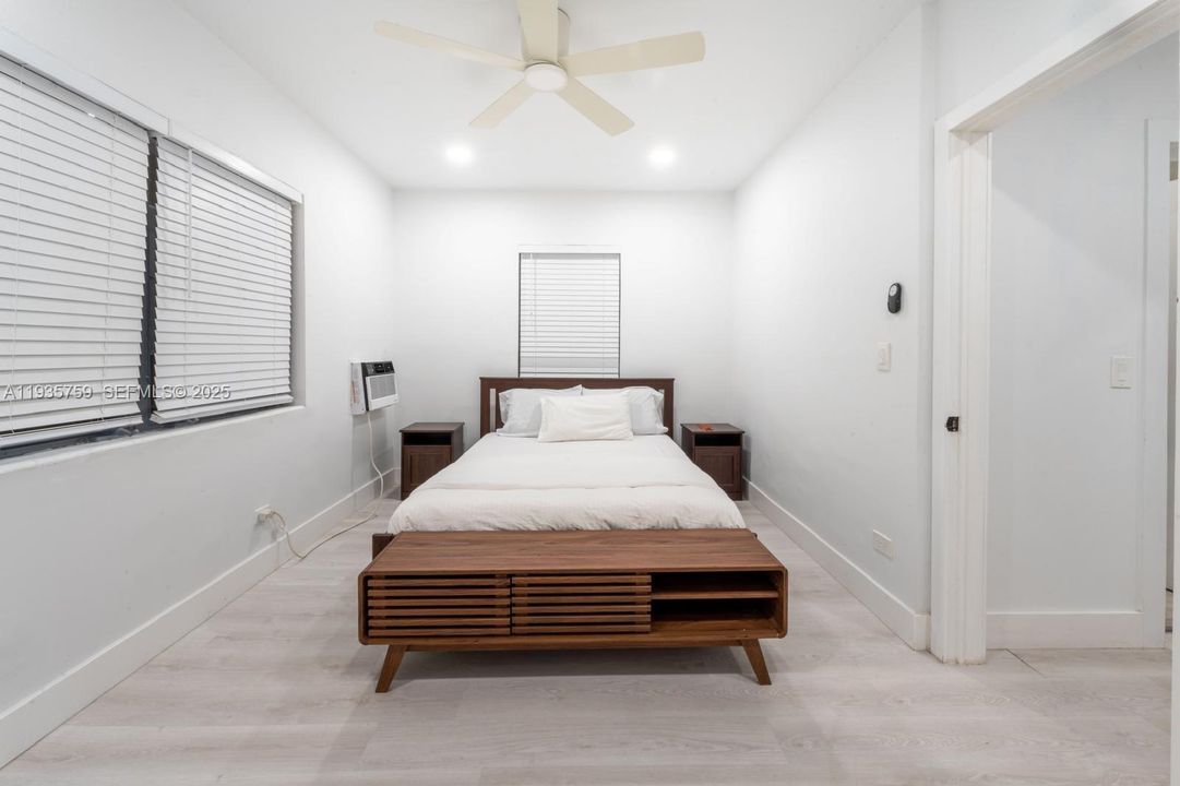 En Venta: $725,000 (3 camas, 2 baños, 1344 Pies cuadrados)