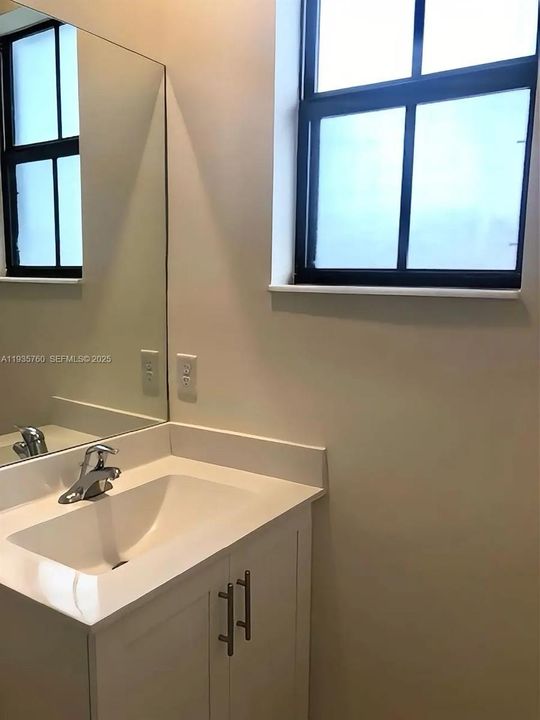 En Renta: $2,900 (3 camas, 3 baños, 1332 Pies cuadrados)