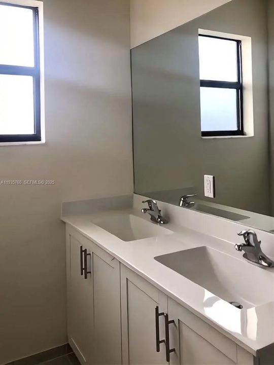 En Renta: $2,900 (3 camas, 3 baños, 1332 Pies cuadrados)