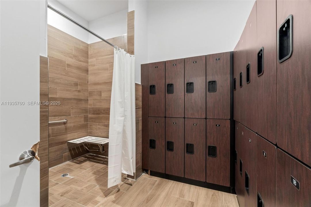 En Renta: $2,900 (3 camas, 3 baños, 1332 Pies cuadrados)