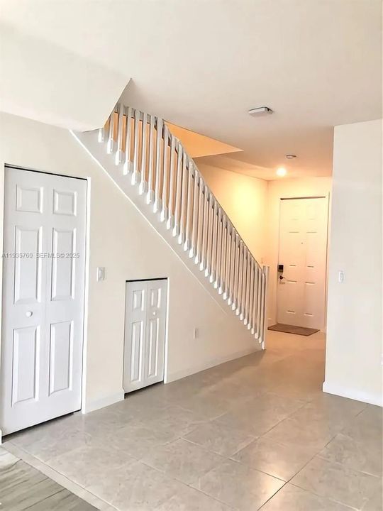 En Renta: $2,900 (3 camas, 3 baños, 1332 Pies cuadrados)