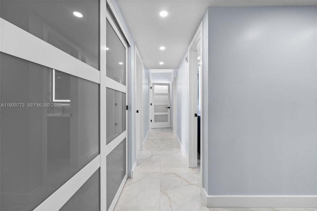 En Venta: $699,000 (3 camas, 2 baños, 1492 Pies cuadrados)