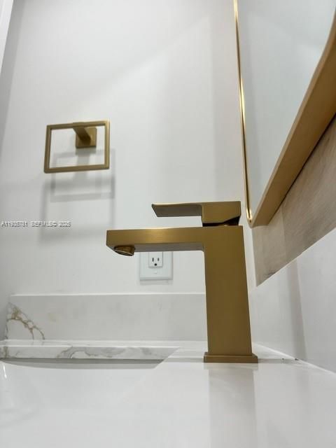 В аренду: $1,950 (2 спален, 1 ванн, 953 Квадратных фут)