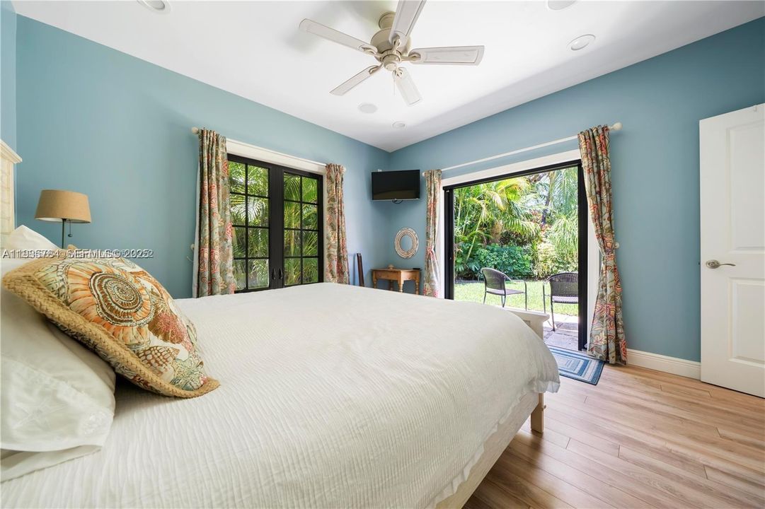 На продажу: $2,250,000 (4 спален, 3 ванн, 2361 Квадратных фут)