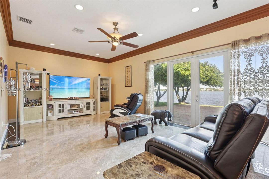 For Sale: $1,100,000 (5 beds, 3 baths, 3628 Square Feet)