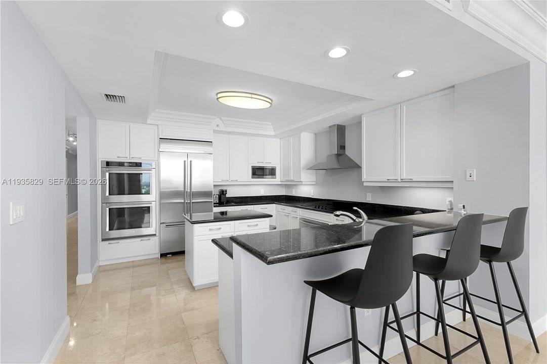 En Venta: $1,500,000 (2 camas, 3 baños, 2973 Pies cuadrados)