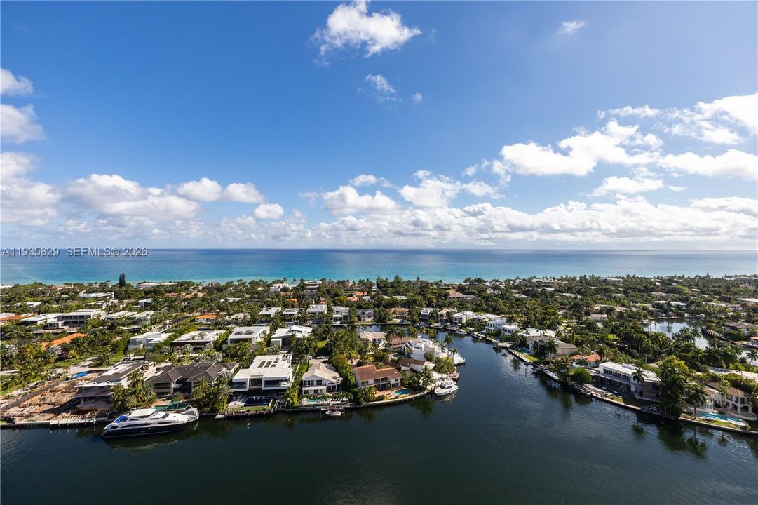 En Venta: $1,500,000 (2 camas, 3 baños, 2973 Pies cuadrados)