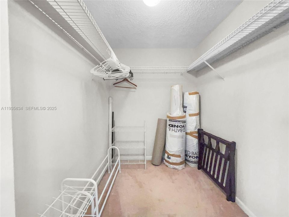 出租: $2,600 (2 贝兹, 2 浴室, 1200 平方英尺)