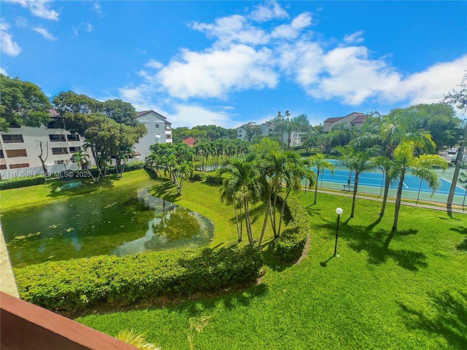 出租: $2,600 (2 贝兹, 2 浴室, 1200 平方英尺)