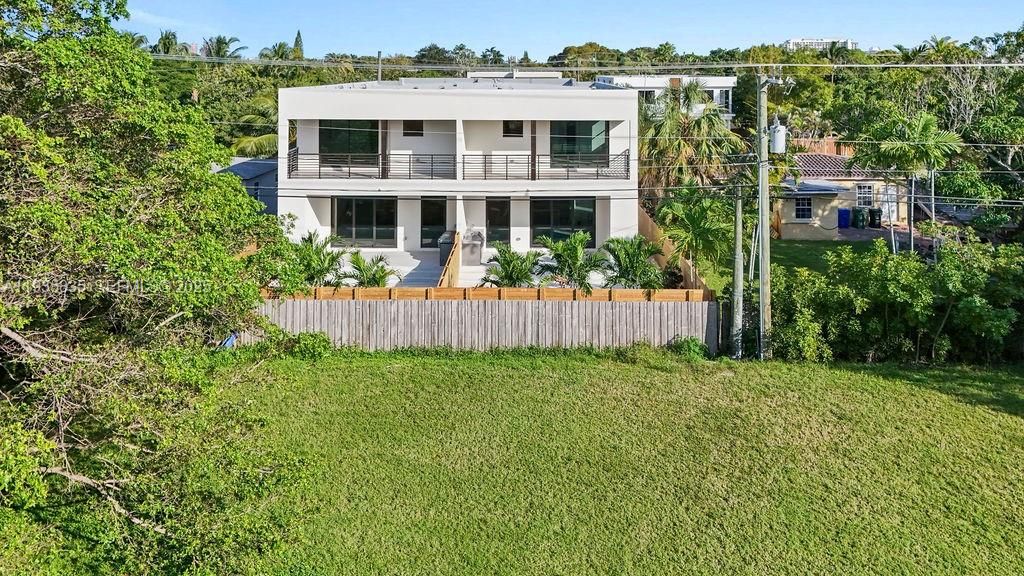 En Venta: $1,500,000 (3 camas, 3 baños, 0 Pies cuadrados)