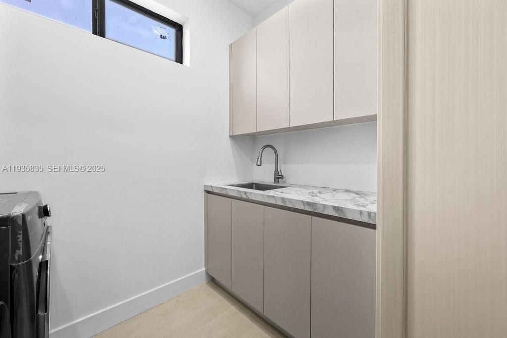 En Venta: $1,500,000 (3 camas, 3 baños, 0 Pies cuadrados)