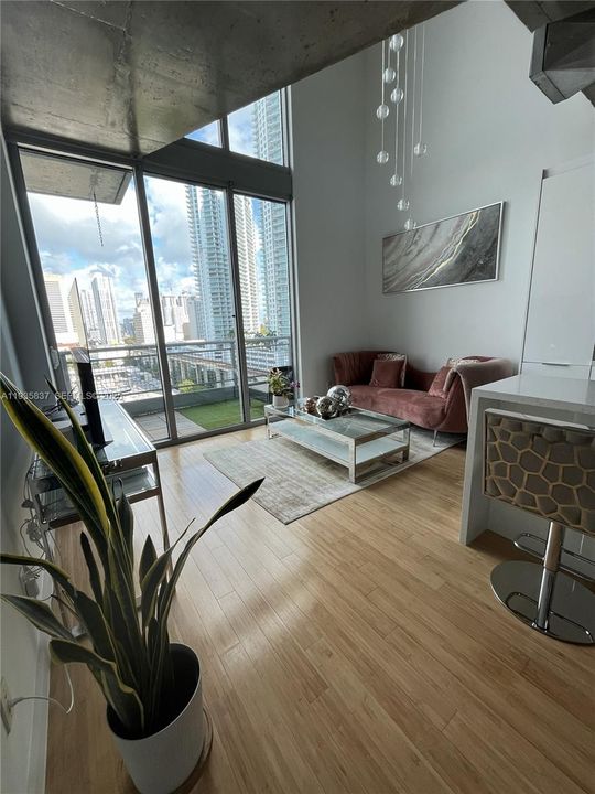 En Venta: $460,000 (1 camas, 1 baños, 795 Pies cuadrados)