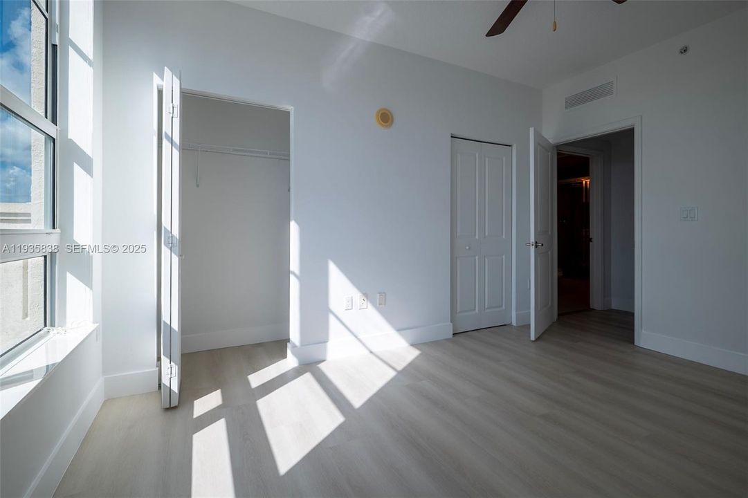 На продажу: $450,000 (2 спален, 2 ванн, 1385 Квадратных фут)