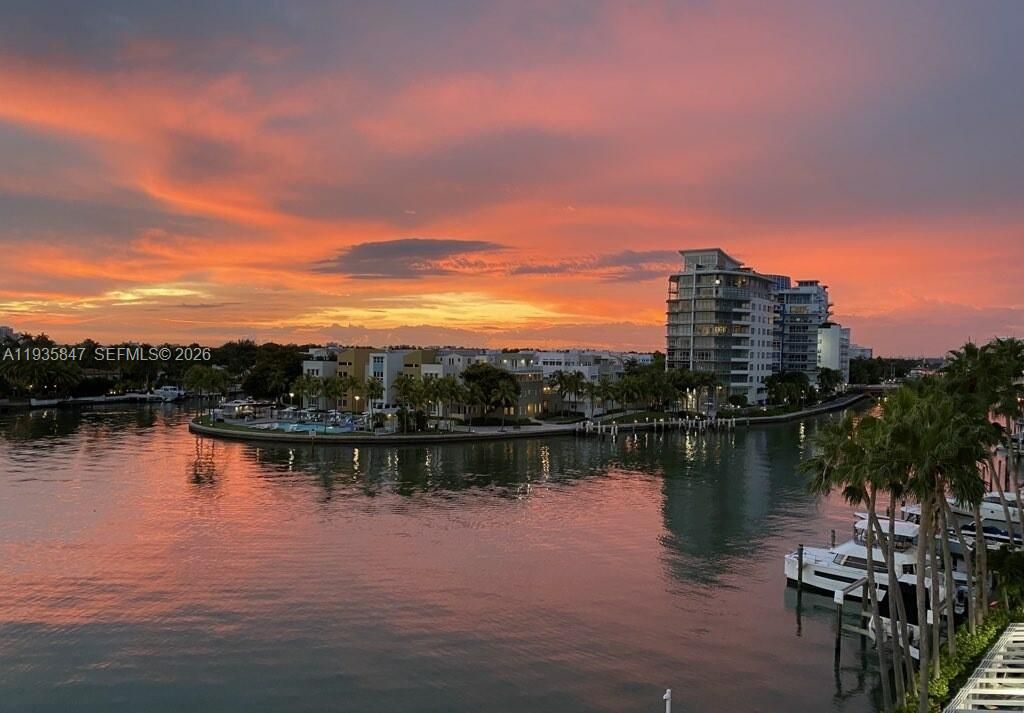 На продажу: $506,000 (1 спален, 1 ванн, 746 Квадратных фут)