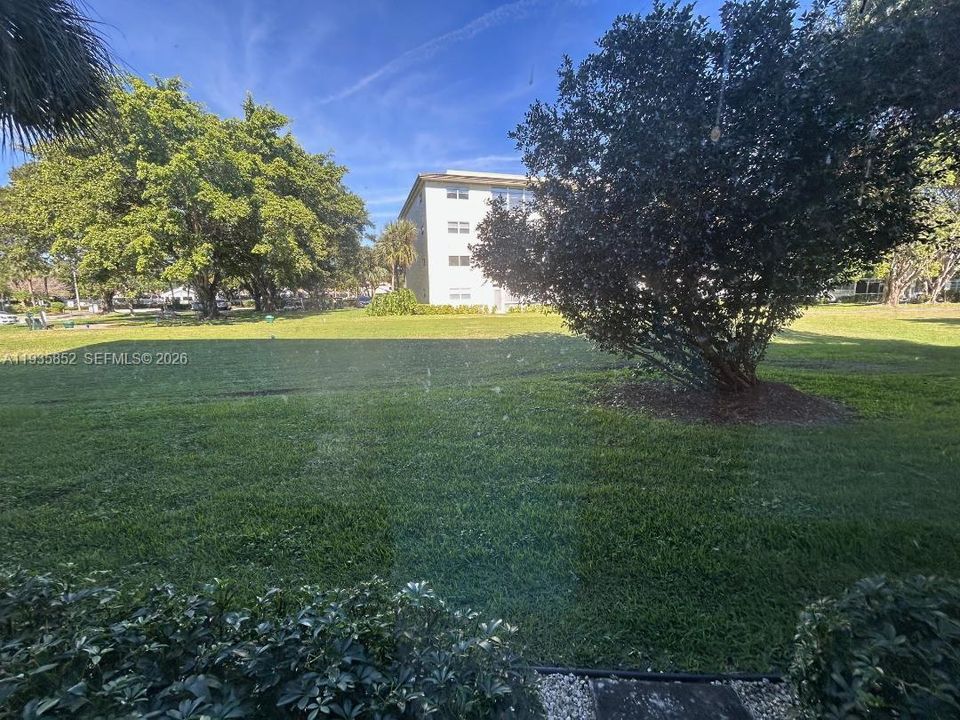 На продажу: $189,000 (2 спален, 2 ванн, 1568 Квадратных фут)