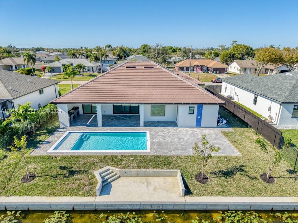 For Sale: $799,000 (4 beds, 3 baths, 2236 Square Feet)