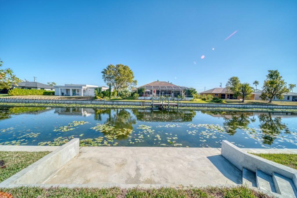 For Sale: $799,000 (4 beds, 3 baths, 2236 Square Feet)