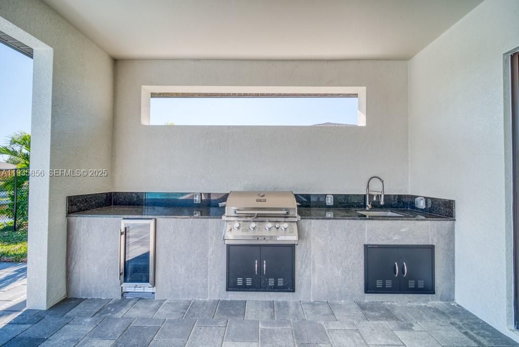 For Sale: $799,000 (4 beds, 3 baths, 2236 Square Feet)