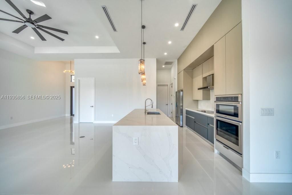 For Sale: $799,000 (4 beds, 3 baths, 2236 Square Feet)