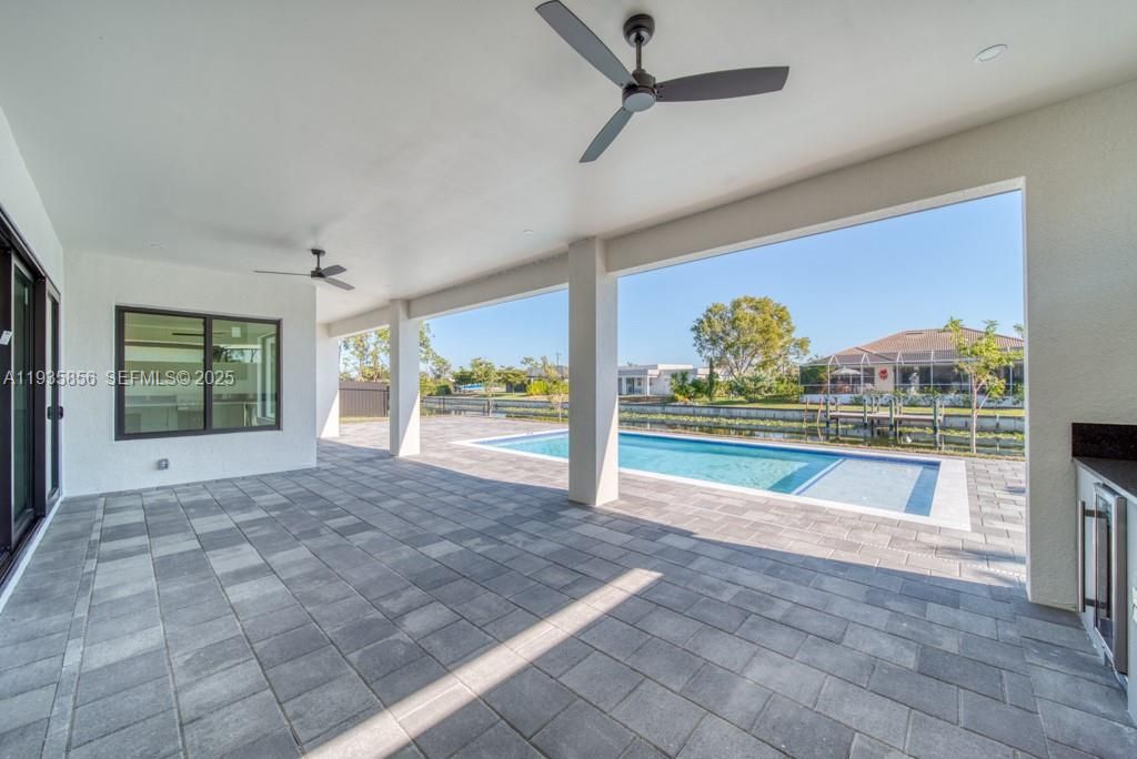 For Sale: $799,000 (4 beds, 3 baths, 2236 Square Feet)