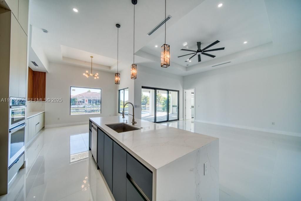 For Sale: $799,000 (4 beds, 3 baths, 2236 Square Feet)