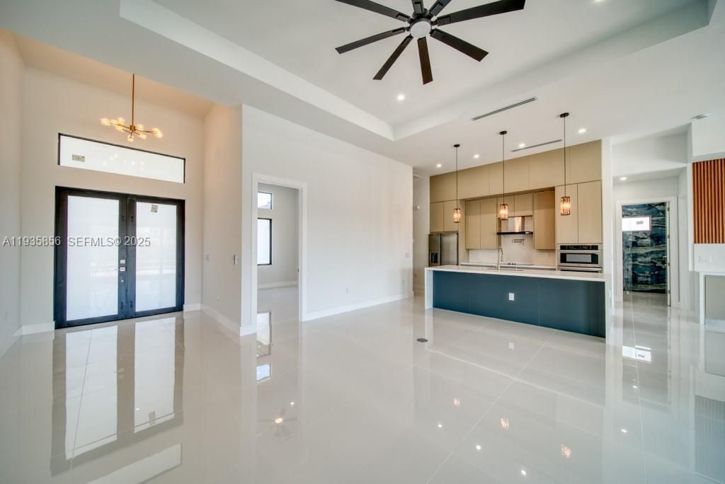 For Sale: $799,000 (4 beds, 3 baths, 2236 Square Feet)