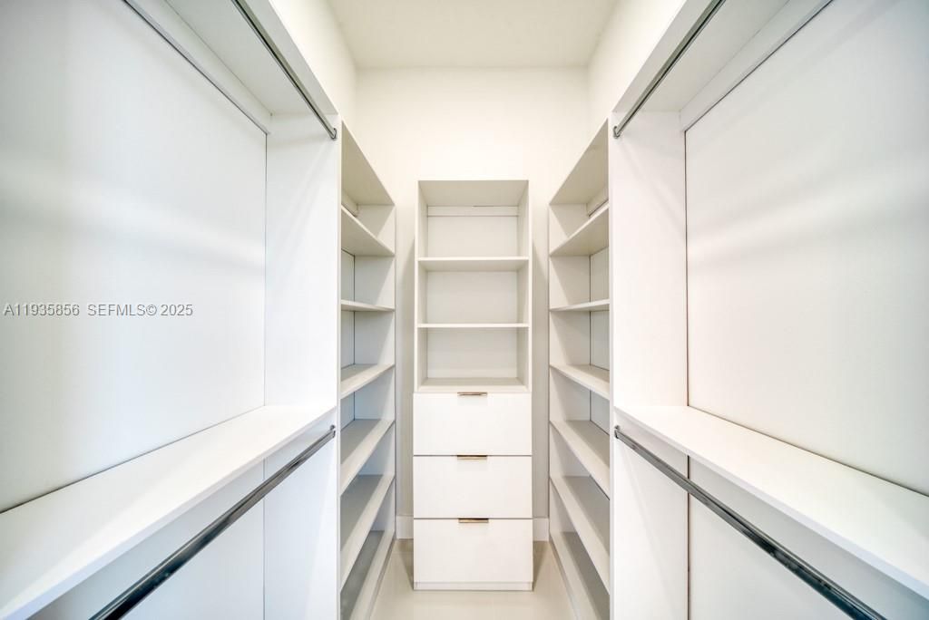 For Sale: $799,000 (4 beds, 3 baths, 2236 Square Feet)