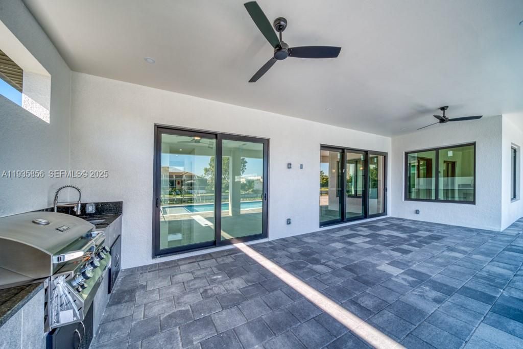 For Sale: $799,000 (4 beds, 3 baths, 2236 Square Feet)