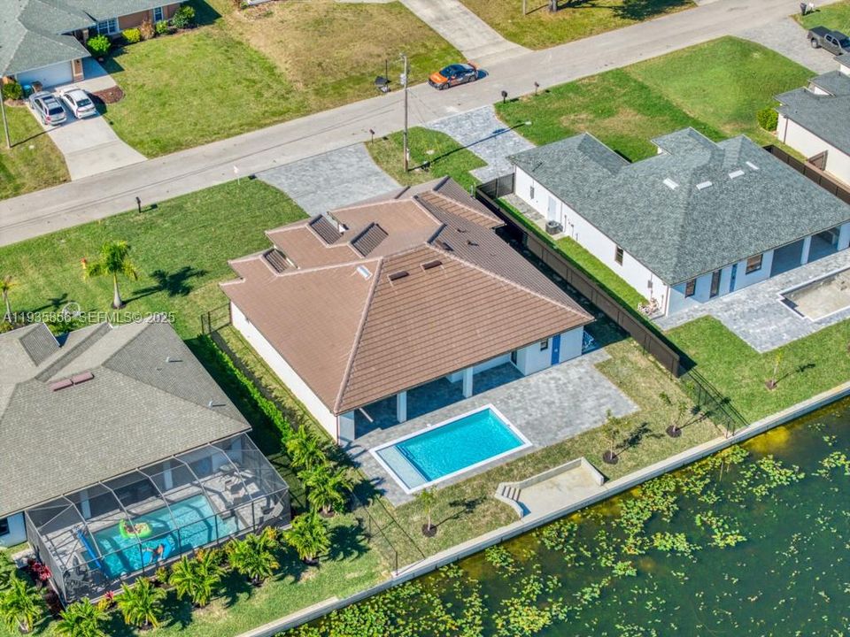 For Sale: $799,000 (4 beds, 3 baths, 2236 Square Feet)