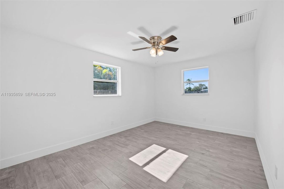 En Venta: $415,000 (2 camas, 1 baños, 960 Pies cuadrados)