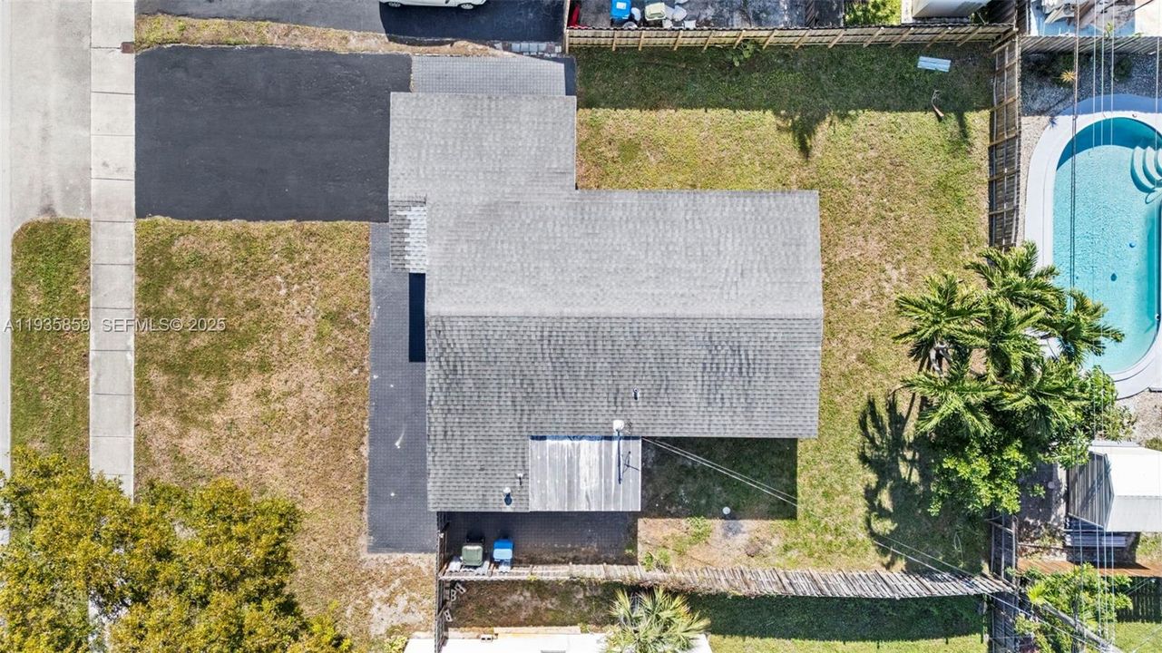 En Venta: $415,000 (2 camas, 1 baños, 960 Pies cuadrados)