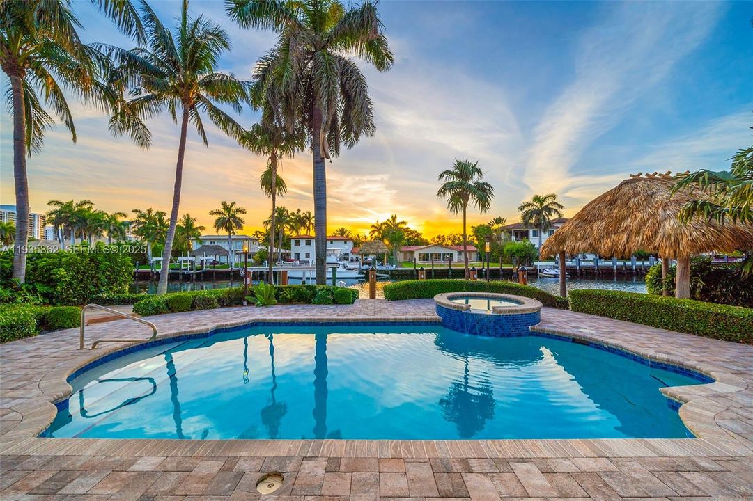 En Renta: $25,000 (7 camas, 7 baños, 6006 Pies cuadrados)