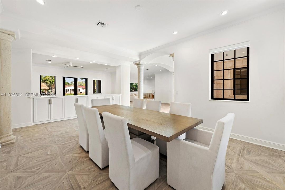 En Renta: $25,000 (7 camas, 7 baños, 6006 Pies cuadrados)