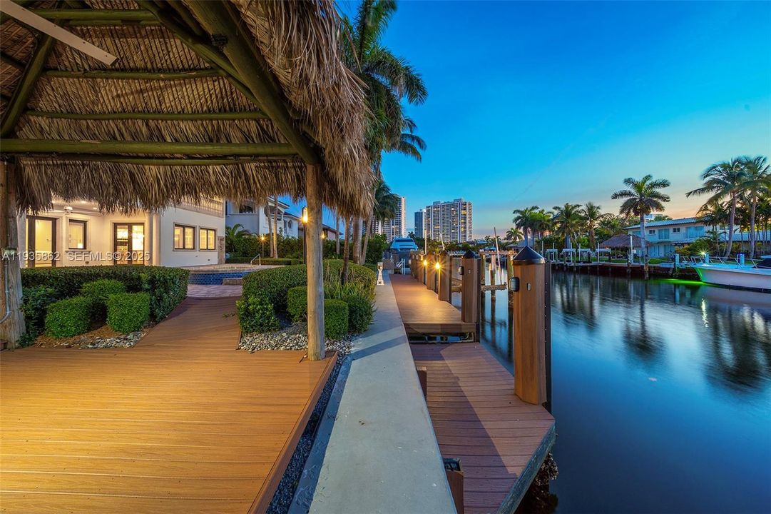 En Renta: $25,000 (7 camas, 7 baños, 6006 Pies cuadrados)